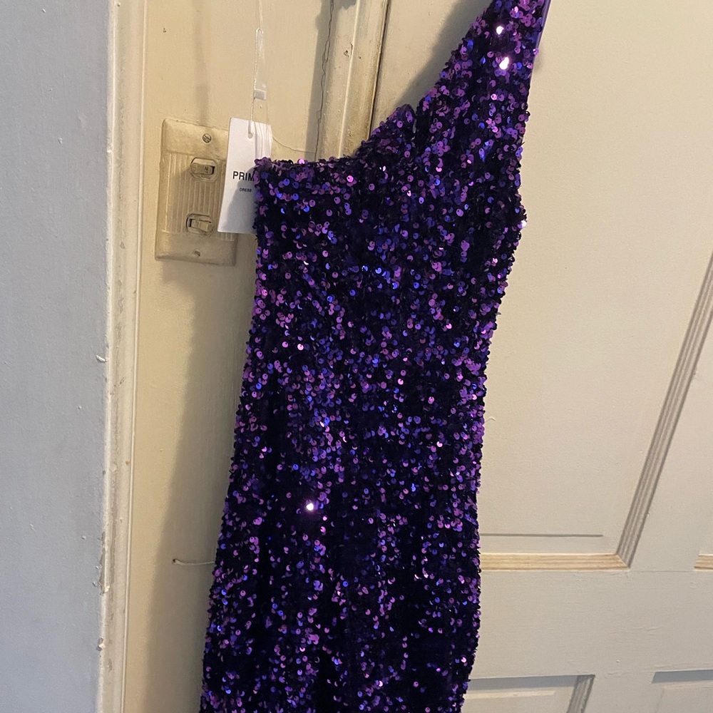 Beautiful Prom/Pageant Purple Dress - Picture 8 of 8